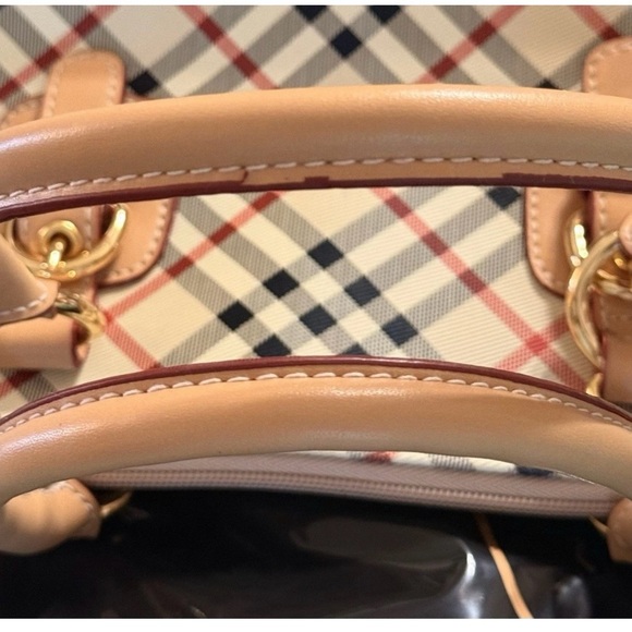 CL America Top Handle Bag With Crossbody Detachable Strap Tan, Black, Red Zip - Picture 9 of 16